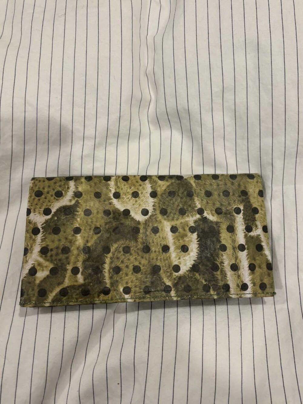 Paperwallet 'Polkactus' clutch wallet